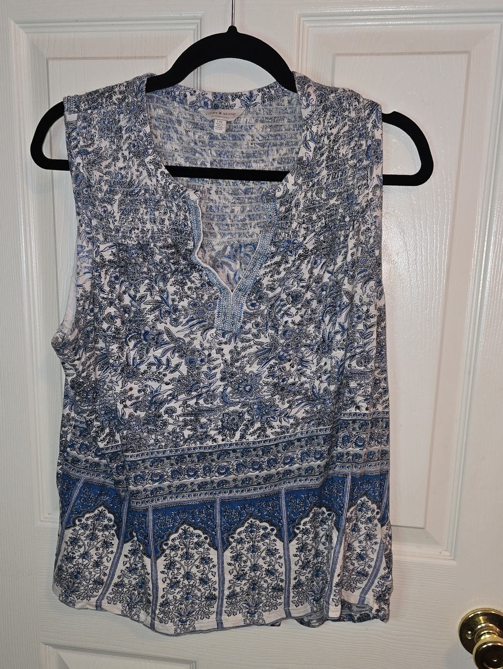Lucky Brand Blue and White Floral Sleeveless Camisole